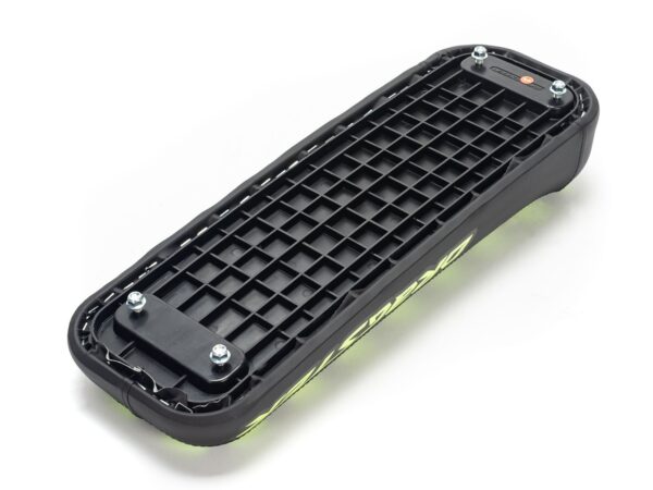 Black Seat (Green Checkered)